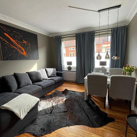 Апартаменти Altbaucharme Deluxe Mit Balkon In Zentraler Lage Кіль Екстер'єр фото
