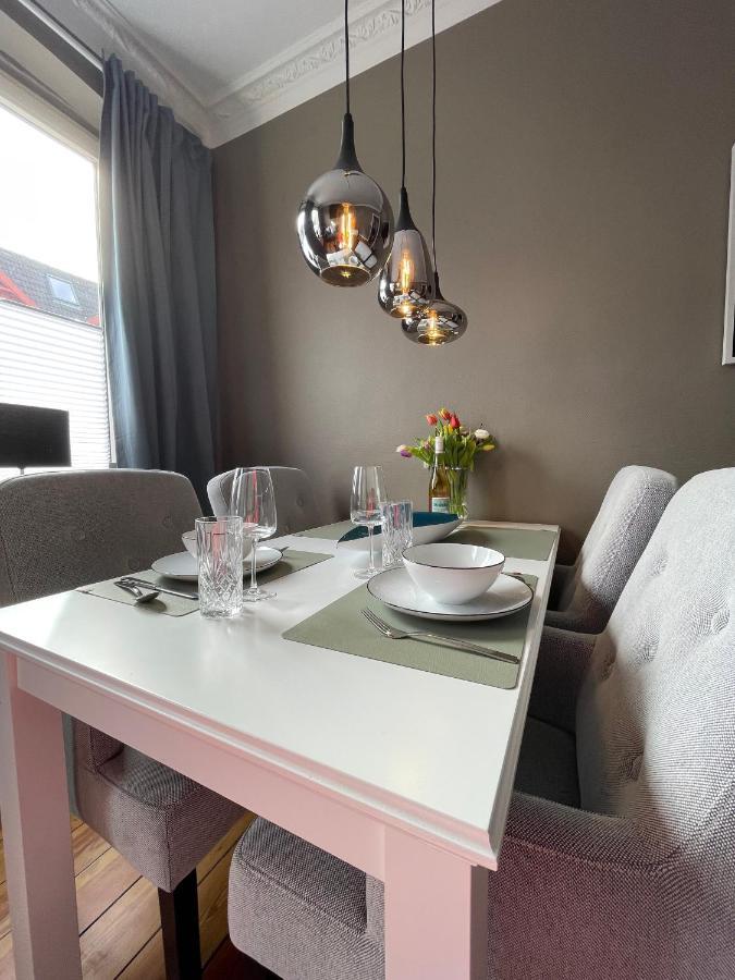 Апартаменти Altbaucharme Deluxe Mit Balkon In Zentraler Lage Кіль Екстер'єр фото